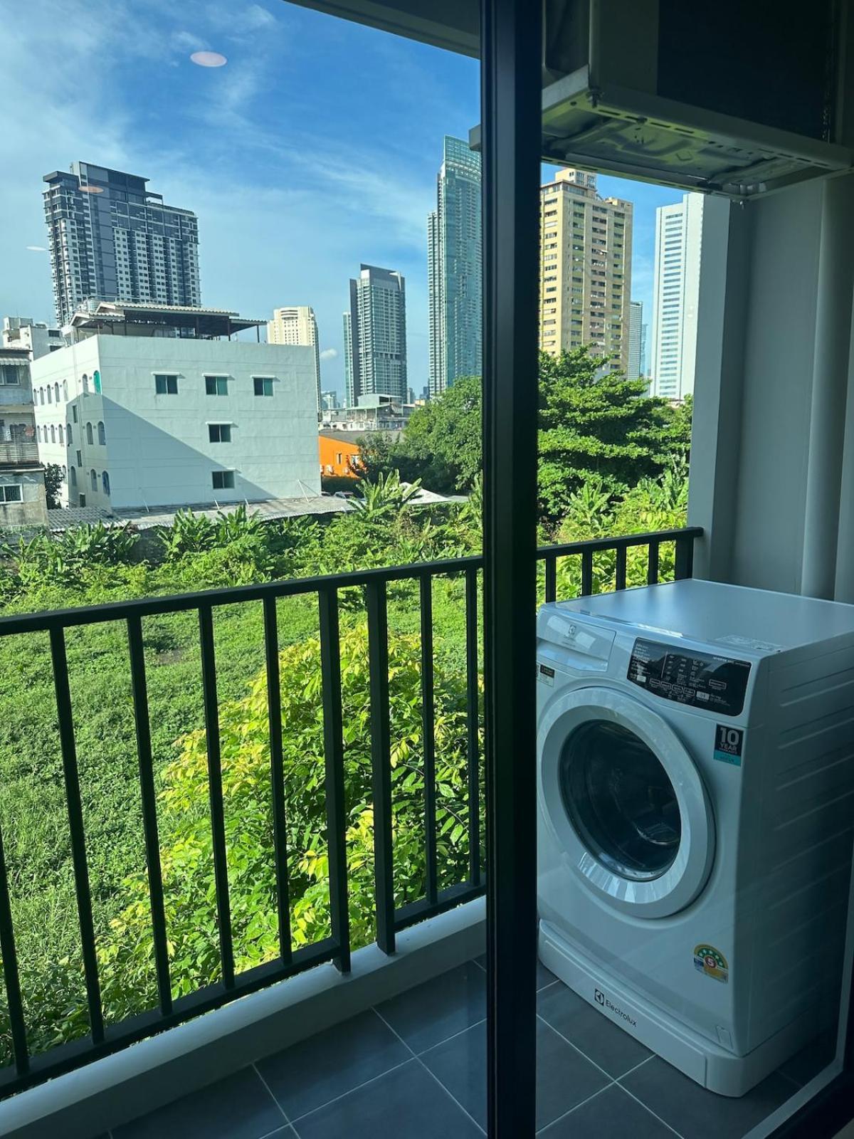 Brand New Near Icon Siam Bangkok
